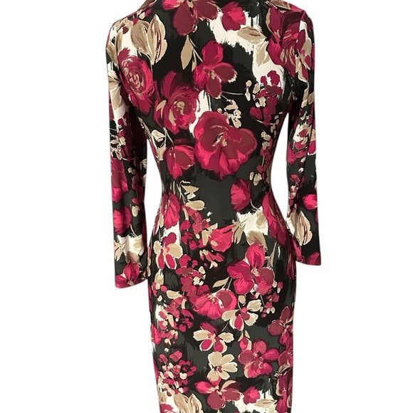 NWT Anne Klein Gorgeous Floral Wrap Dress with Geometric Neckline & Tie - Picture 7 of 9